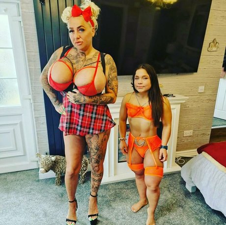 Foto di nudo di fuga di OnlyFans di Shannon Dacombe