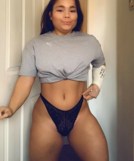Foto di nudo di fuga di OnlyFans di Shannon Dacombe