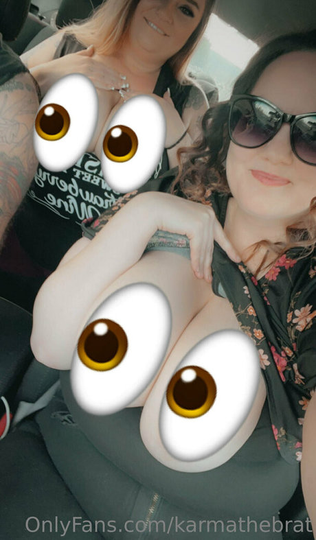 Foto di nudo di fuga di OnlyFans di Karmathebrat
