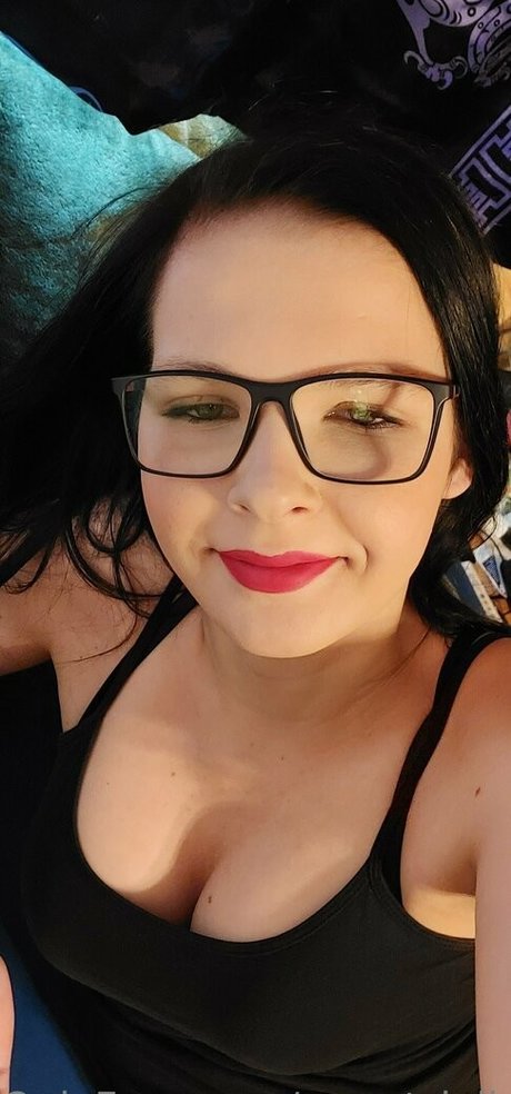 Foto di nudo di fuga di OnlyFans di Sweetlollypopgirl
