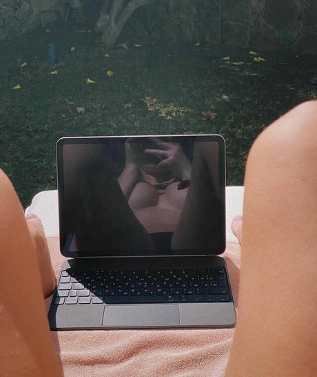 Foto di nudo di fuga di OnlyFans di Olga Chocolate