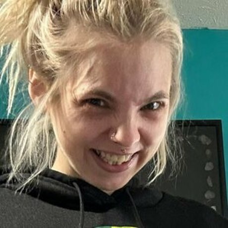 Foto di nudo di fuga di OnlyFans di Ashleynhill23