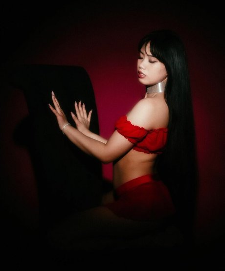 Foto di nudo di fuga di OnlyFans di Aiko Sai