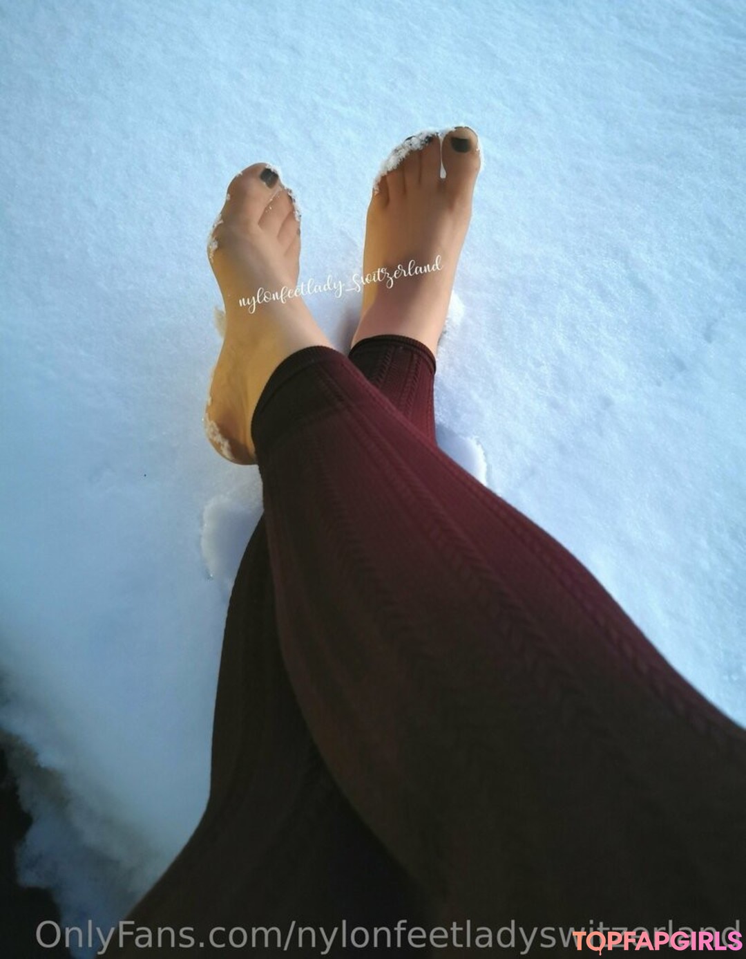 Foto di nudo di fuga di OnlyFans di Nylonfeetladyswitzerland #30 Foto di nudo di fuga di OnlyFans di Nylonfeetladyswitzerland #30