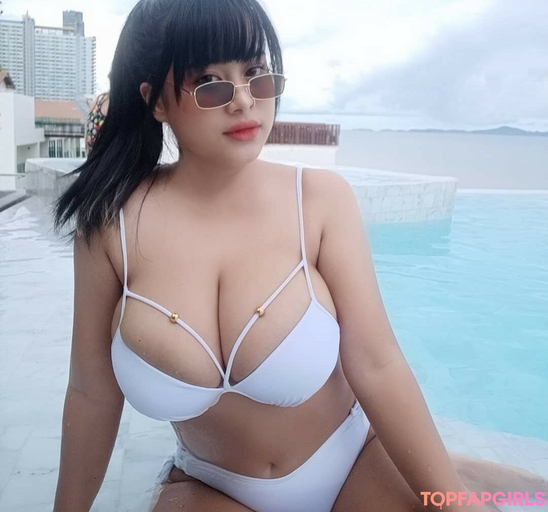 Foto di nudo di fuga di OnlyFans di Noonz Supattra #80 Foto di nudo di fuga di OnlyFans di Noonz Supattra #80