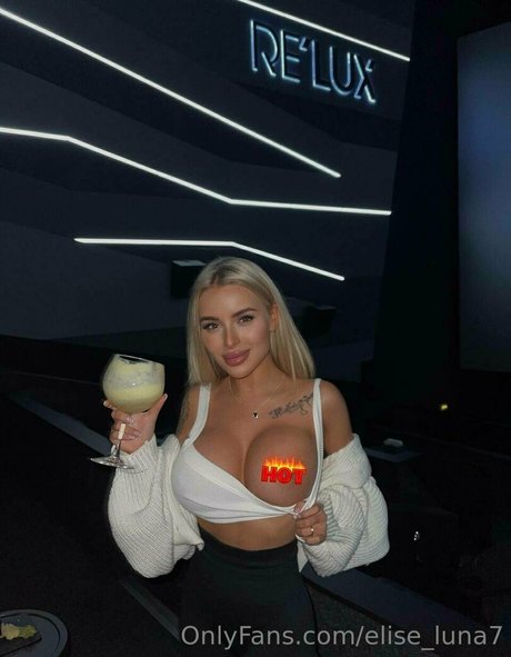 Foto di nudo di fuga di OnlyFans di Eliseluna7