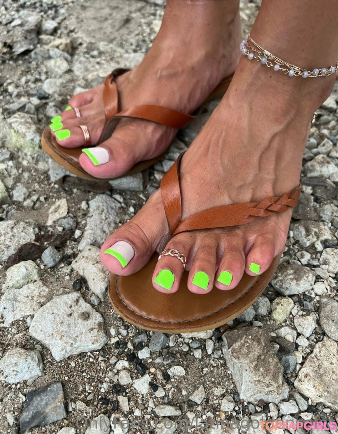 Foto di nudo di fuga di OnlyFans di Latinagoldensoles #60 Foto di nudo di fuga di OnlyFans di Latinagoldensoles #60