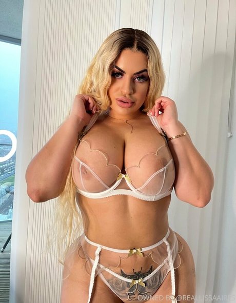 Foto di nudo di fuga di OnlyFans di Lissaaires