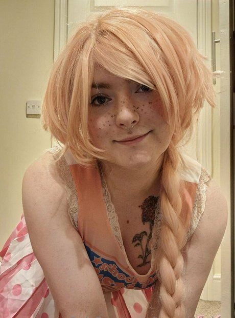 Foto di nudo di fuga di OnlyFans di Transgirlakira