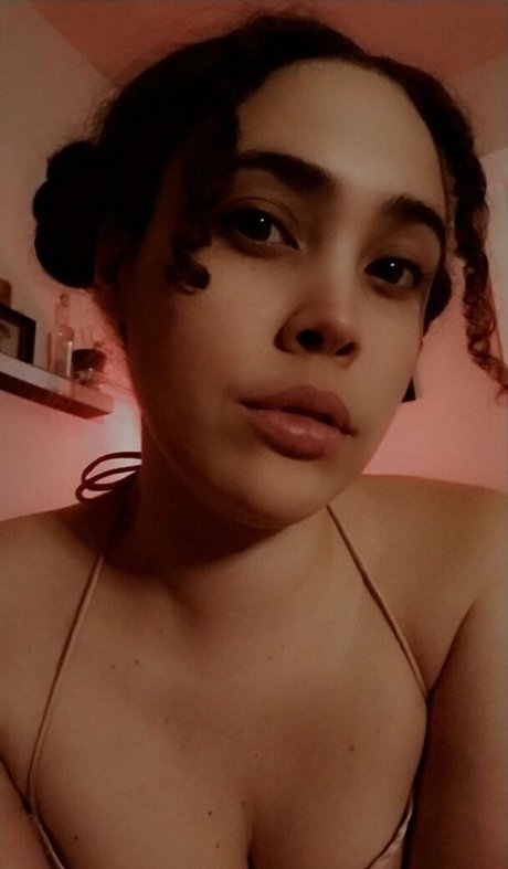 Foto di nudo di fuga di OnlyFans di Girlnumbersix