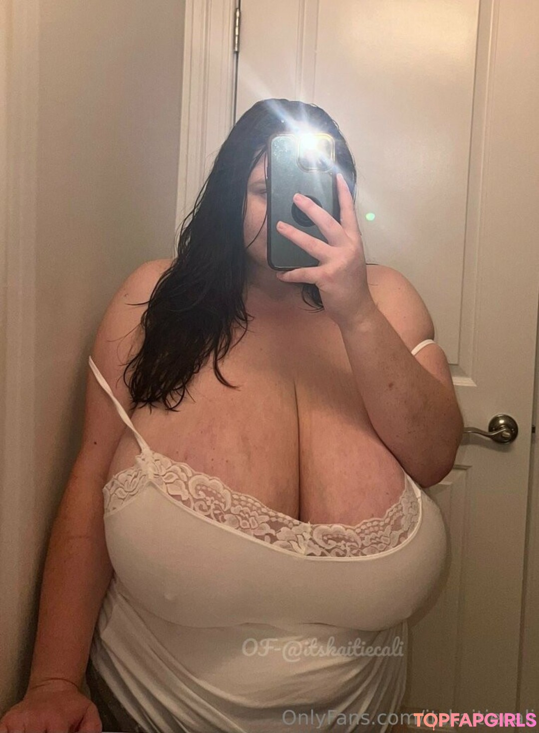 Foto di nudo di fuga di OnlyFans di Itskaitiecali #205 Foto di nudo di fuga di OnlyFans di Itskaitiecali #205