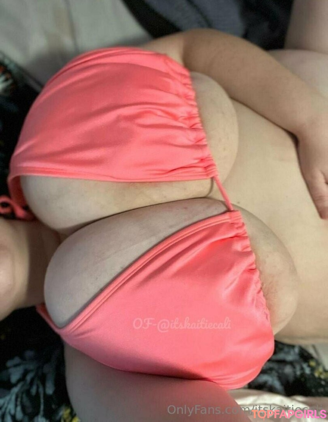 Foto di nudo di fuga di OnlyFans di Itskaitiecali #211 Foto di nudo di fuga di OnlyFans di Itskaitiecali #211