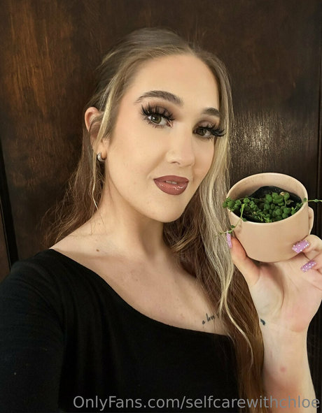 Foto di nudo di fuga di OnlyFans di Selfcarewithchloe