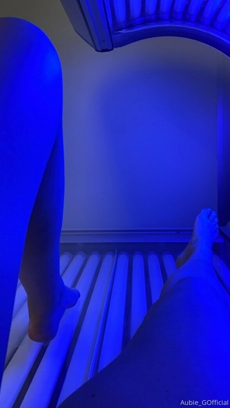 Foto di nudo di fuga di OnlyFans di Aubiegfree