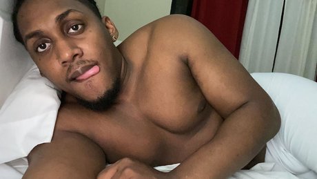 Foto di nudo di fuga di OnlyFans di Michael Valdez De La Rosa 