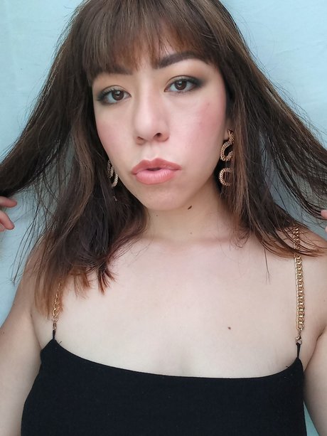 Foto di nudo di fuga di OnlyFans di Ishav