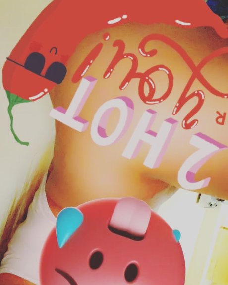Foto di nudo di fuga di OnlyFans di Jenna