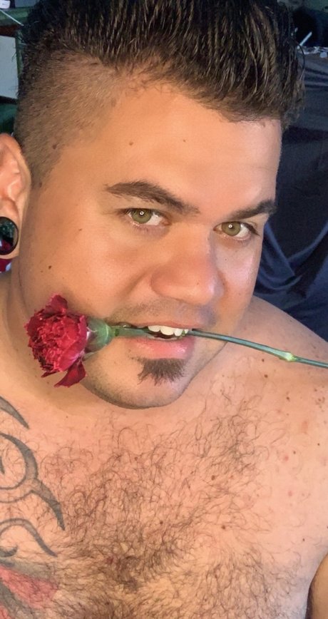 Foto di nudo di fuga di OnlyFans di Beasty