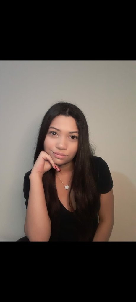 Foto di nudo di fuga di OnlyFans di Bell Sunnable 