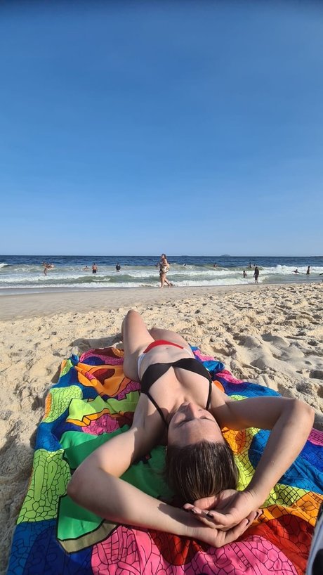 Foto di nudo di fuga di OnlyFans di Miel