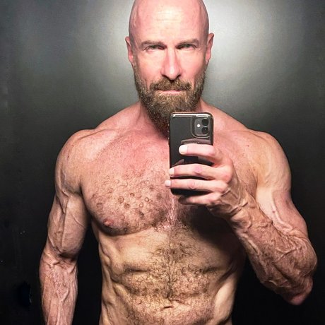 Foto di nudo di fuga di OnlyFans di Mick Weston Xxx