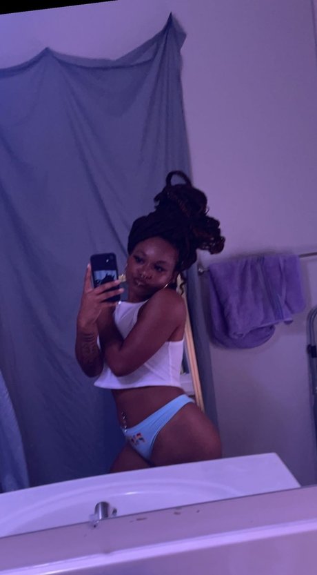 Foto di nudo di fuga di OnlyFans di Shawtyshines