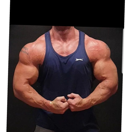 Foto di nudo di fuga di OnlyFans di Andy Anabolic