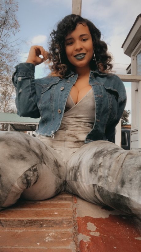 Foto di nudo di fuga di OnlyFans di Cardi Redd