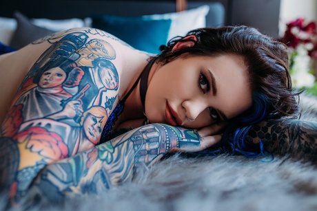 Goddess Elle  No Ppv
