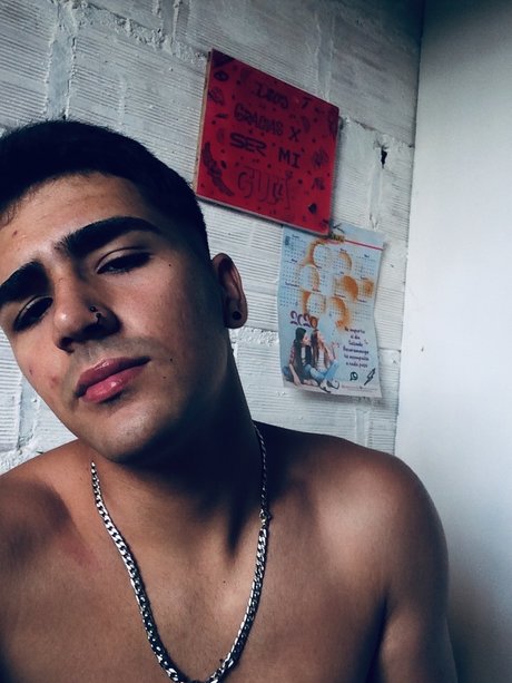 Foto di nudo di fuga di OnlyFans di Meicon Medina