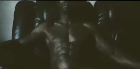 Foto di nudo di fuga di OnlyFans di Melaneight