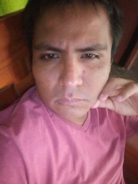 Foto di nudo di fuga di OnlyFans di Sej Zurc