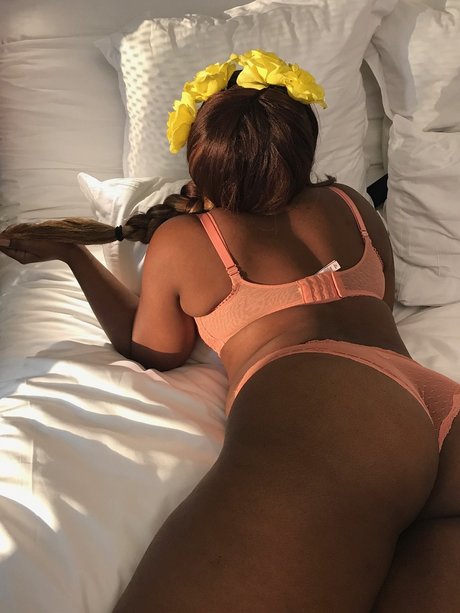 Foto di nudo di fuga di OnlyFans di Miami Summers