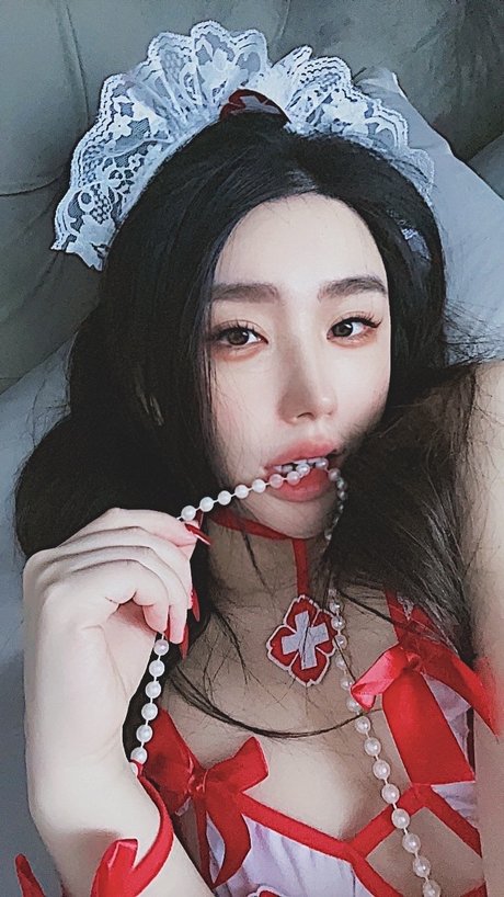 Celine W