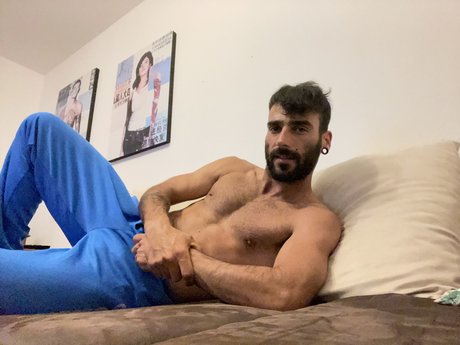 Foto di nudo di fuga di OnlyFans di Canary Island Boy