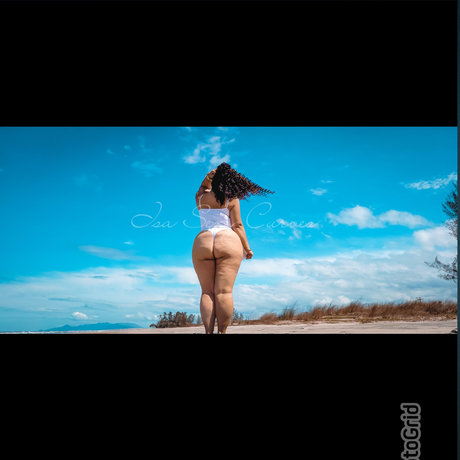 Foto di nudo di fuga di OnlyFans di Isa Sexy Curves