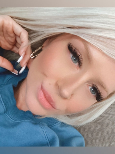 Foto di nudo di fuga di OnlyFans di Monroe Lee