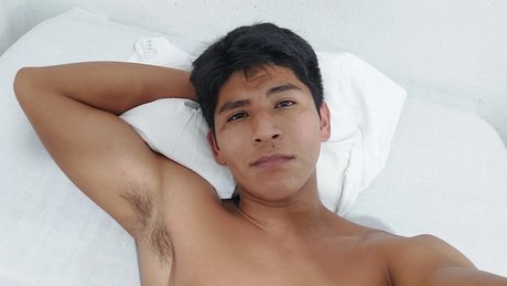 Foto di nudo di fuga di OnlyFans di Navarrete