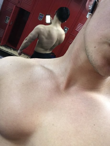 Foto di nudo di fuga di OnlyFans di Mrg