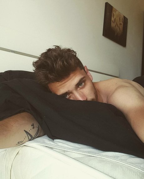 Foto di nudo di fuga di OnlyFans di Kiwi