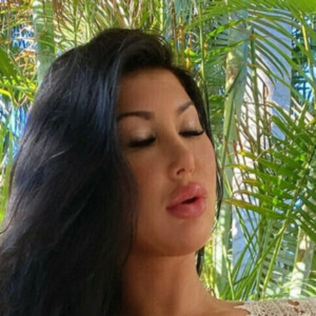 Foto di nudo di fuga di OnlyFans di Augusttaylorxxx