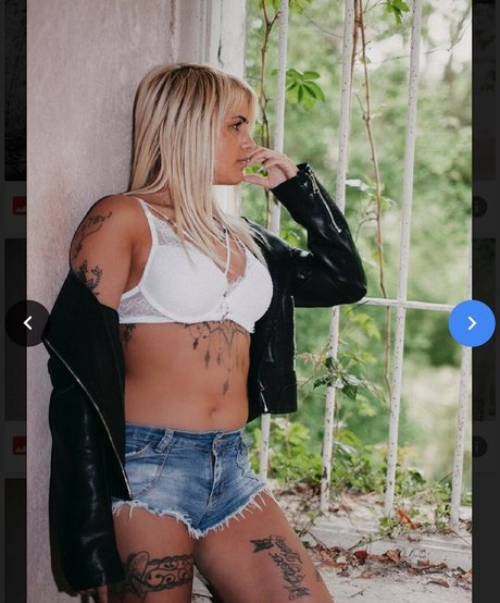 Foto di nudo di fuga di OnlyFans di Kaposvari Lanyok
