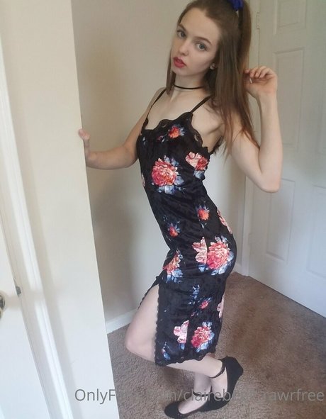 Foto di nudo di fuga di OnlyFans di Clairebearrawrfree