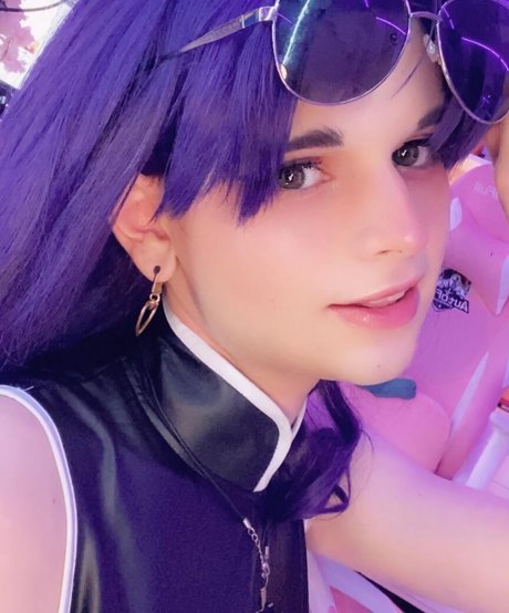 Its_peachybunnn