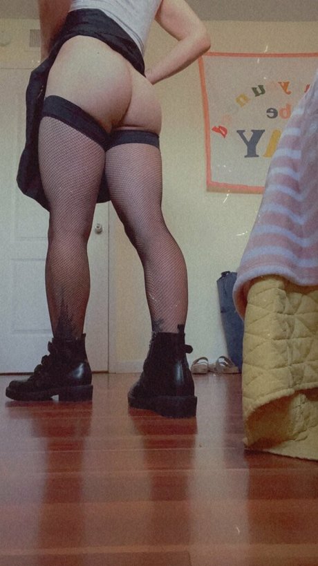 Foto di nudo di fuga di OnlyFans di Starfruitxx