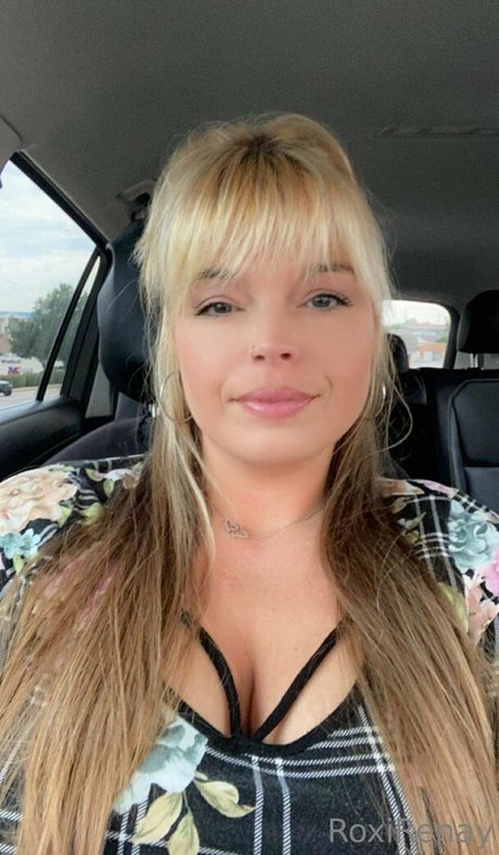 Foto di nudo di fuga di OnlyFans di Roxirenay