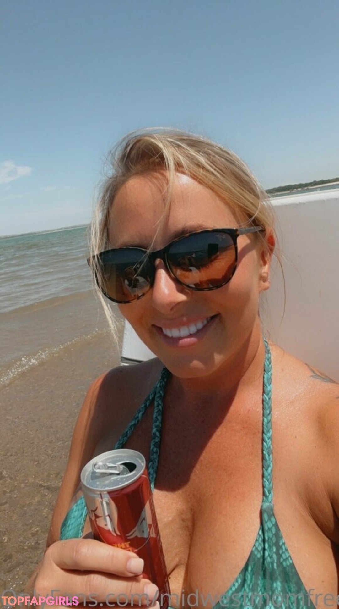 Foto di nudo di fuga di OnlyFans di Midwestmomfree #95 Foto di nudo di fuga di OnlyFans di Midwestmomfree #95