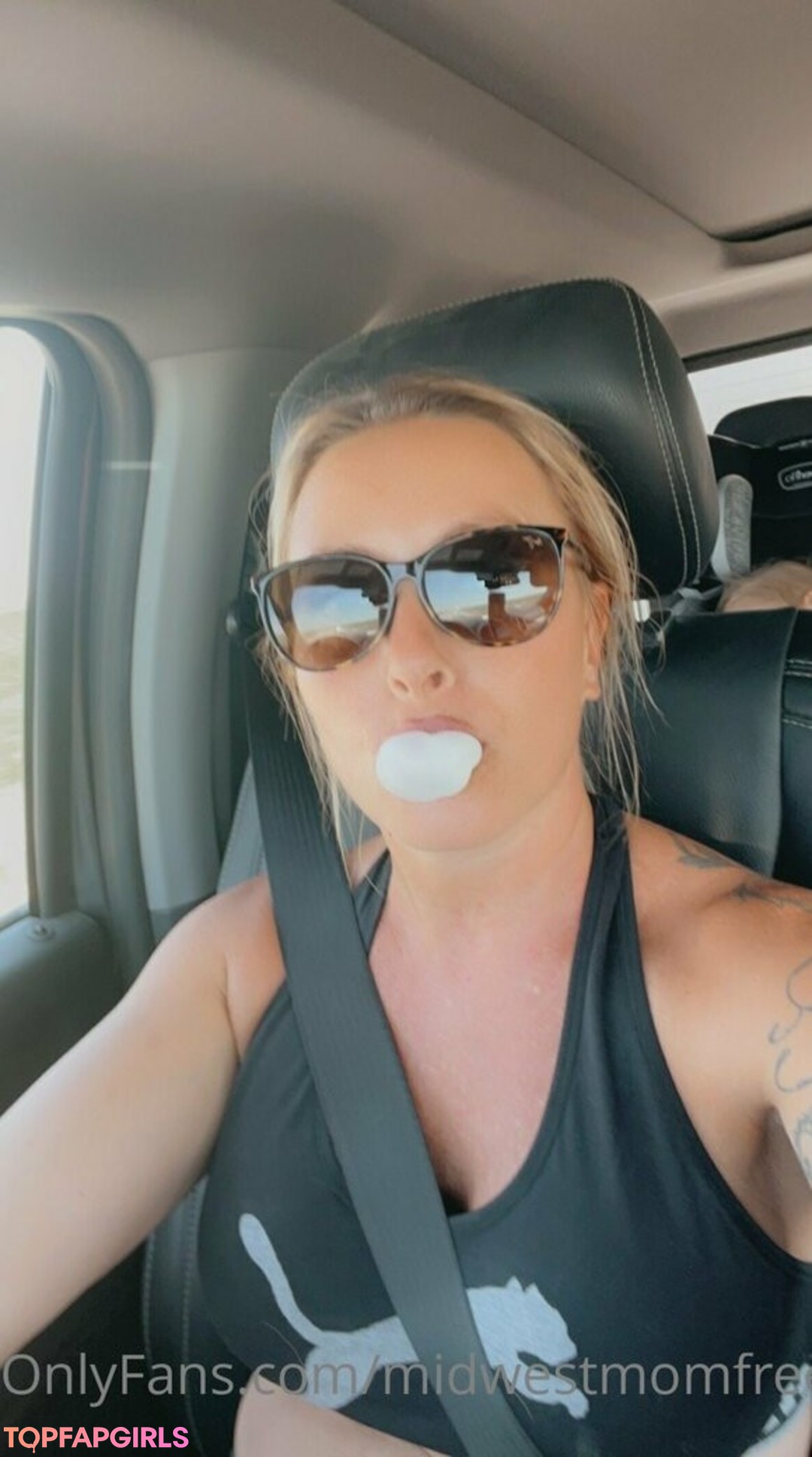 Foto di nudo di fuga di OnlyFans di Midwestmomfree #97 Foto di nudo di fuga di OnlyFans di Midwestmomfree #97