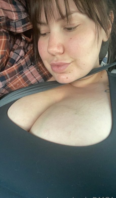 Foto di nudo di fuga di OnlyFans di Lushlauren