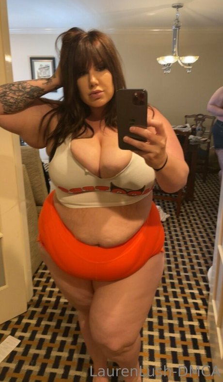 Foto di nudo di fuga di OnlyFans di Lushlauren
